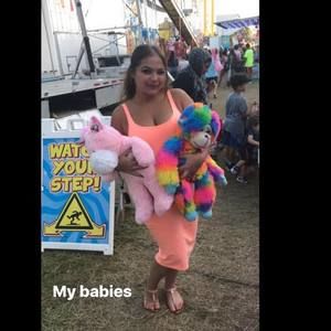 Meet your Posher, Zainab